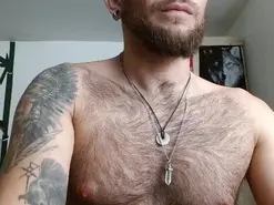 Amateur Nude Webcam of dominantthewolf