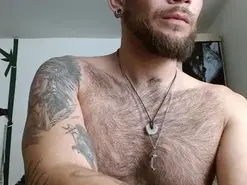 Amateur Adult Webcams of dominantthewolf