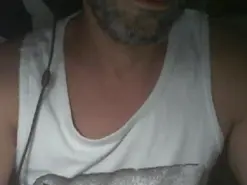 Amateur Free Live Porn of maverik33