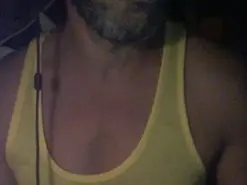 Amateur Free Live Porn of maverik33