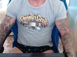 Amateur Live Porn of Axyl
