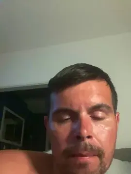 Cam4 Live Sex of Leo_Iron