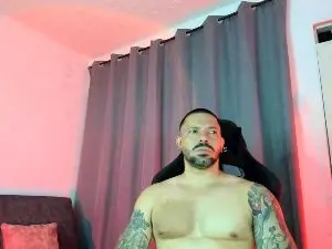 Cam4 Live Sex Cam of TheMagicFoxxx
