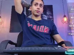 Cam4 Live Sex of Zack_isback