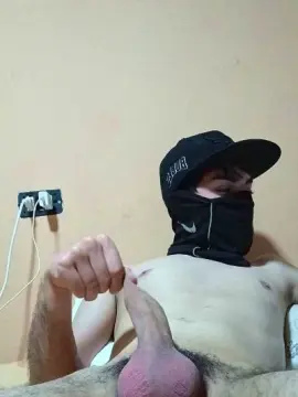 Cam4 Free Porn Cam of piola25_fun