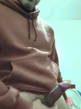 Cam4 Live Porn of baltazar_90