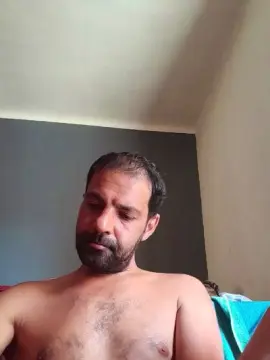 Cam4 Live Porn of foyler85