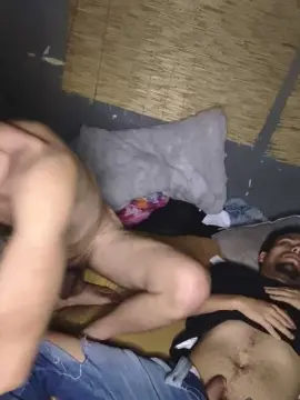 Cam4 Live Sex of rjsuburbanoxxx