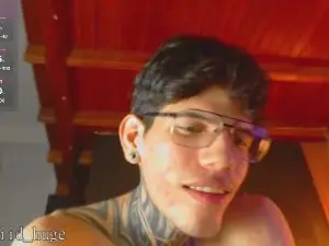 Cam4 Adult Webcam of david_huge