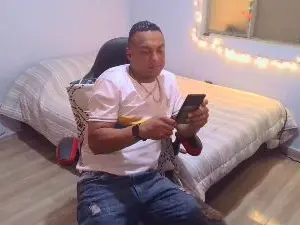 Cam4 Nude Webcam of Juanchovergon22