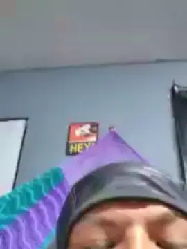 Cam4 Live Sex Cam of Srfrogs9999