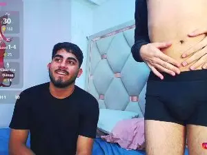 Cam4 Adult Webcams of Michaell_twinkk