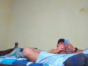Cam4 Watch Live Sex Cams of Axel_sex69