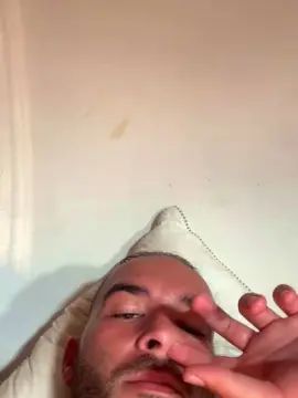 Cam4 Watch Live Sex Cams of azizouxxx