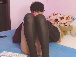 Cam4 Sex Cam of cuddly_twink