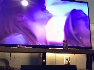 Cam4 Live Porn of KindahornyD