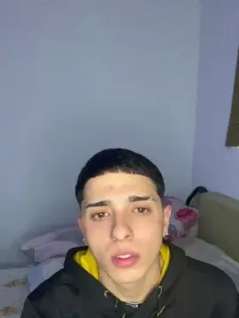 Cam4 Sex Cam of Thomikaty98