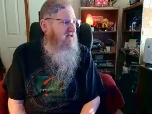 Cam4 Live Sex of guyboobies