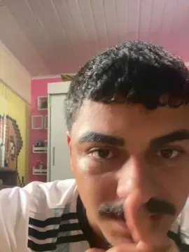 Cam4 Free Porn Cam of luxuryjared