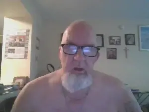Cam4 Live Sex of TINYCOCK1956