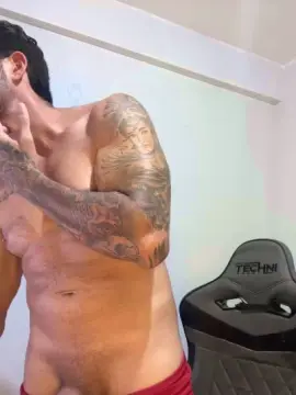 Cam4 Live Sex Cam of Saradoalto23
