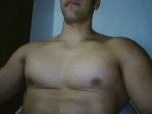 Cam4 Free Live Porn of fitandhorny666