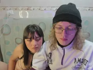 Cam4 Free Live Porn of jinnbookkk