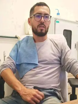 Cam4 Live Sex Cam of HShotsmilegyn