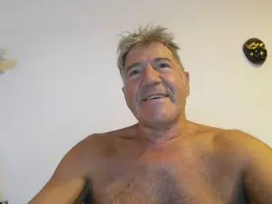 Cam4 Watch Live Sex Cams of MARIANOS60