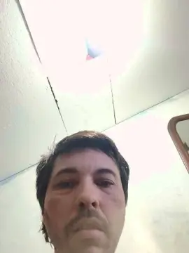 Cam4 Live Porn of RoyEme