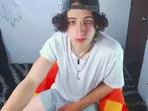 Cam4 Private Sex Chat of Noah_sokolov_