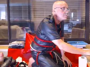 Cam4 Nude Webcam of pigjebX
