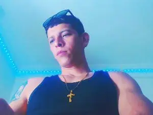 Cam4 Live Sex Cam of Eugy_dirty2022