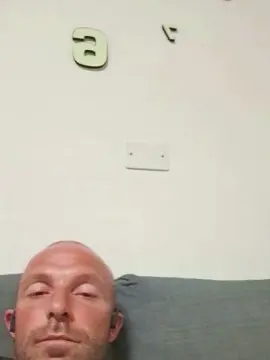 Cam4 Live Porn of Gnaro90