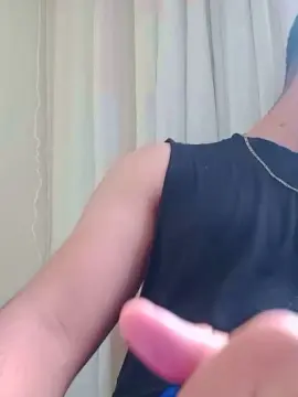 Cam4 Free Live Porn of Luisfer98