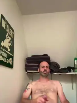Cam4 Sex Chat of Male4anyone81