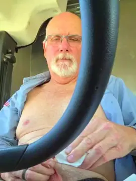 Cam4 Live Porn of barebiker64