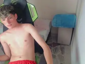 Cam4 Free Porn Cam of Pablito_junior