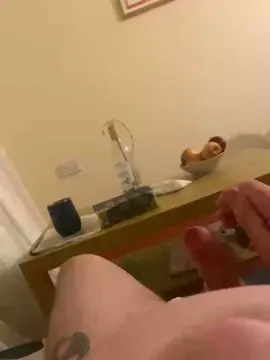Cam4 Live Porn of picassosparrot3