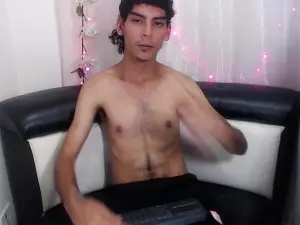 Cam4 Best live sex cam show of Camilo_Boyxx