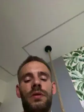 Cam4 Live Sex of Elreydelmanbo