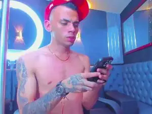 Cam4 Adult Webcams of twink_slave25
