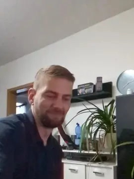 Cam4 Live Sex of Lienlingsidiot