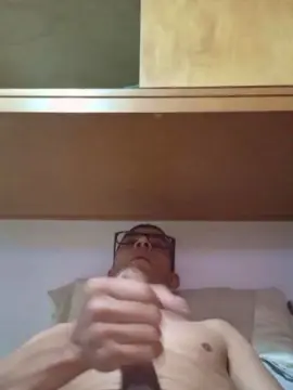Cam4 Adult Video Chat of Antonyoluiz