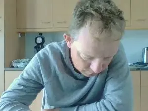 Cam4 Live Sex Cam of bertolini83