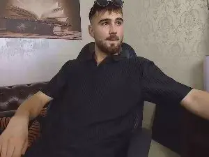 Cam4 Nude Webcam of KyloEast