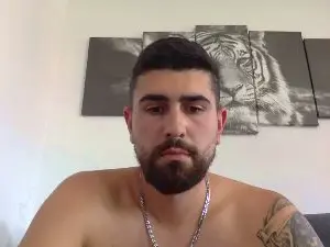 Cam4 Watch Live Sex Cams of alexmndz