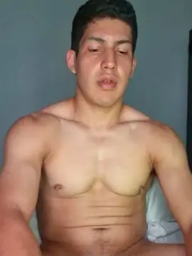 Cam4 Live Sex of JohnnyRuizXXX