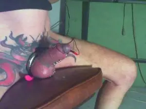 Cam4 Private Sex Chat of swingerboy49