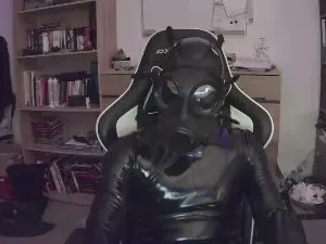 Cam4 Sex Chat of latex_diver34